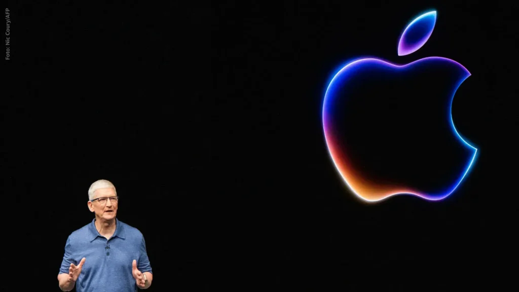 Tim Cook, CEO da Apple, durante a Worldwide Developers Conference (WWDC) (Foto: Nic Coury/AFP)