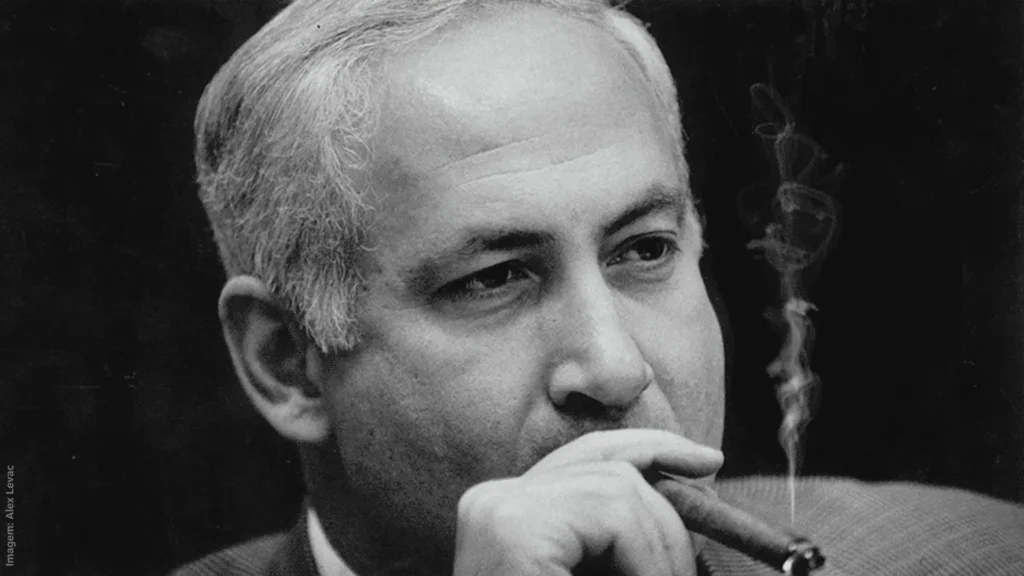 Com duas horas de duração, documentários traz imagens nunca vistas de Netanyahu sendo interrogado